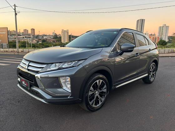 MITSUBISHI ECLIPSE CROSS 1.5 MIVEC TURBO GASOLINA HPE-S CVT MITSUBISHI ECLIPSE CROSS 1.5 MIVEC TURBO GASOLINA HPE-S CVT
